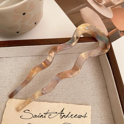 1 piece of French braided hair forks, U-shaped curling forks, retro turtle shells, ladies' hairpins, headwear