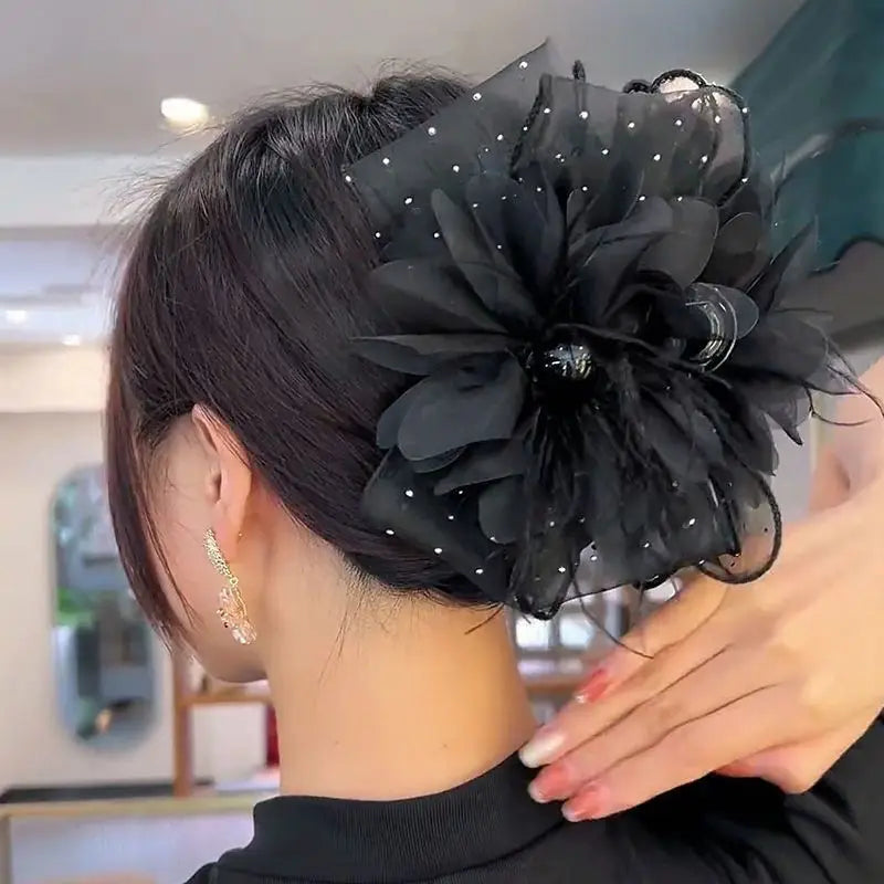 Fashion Exquisite Women Black Hair Accessories Girls Summer Autumn Hair Claws Flower Feather  Female New Headwear Hair Clip